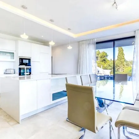 Modern Detached Carvoeiro Καρβοέιρο
